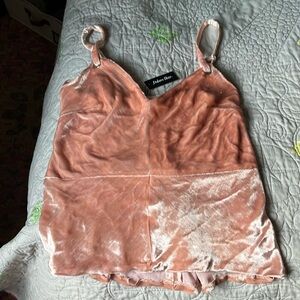 NWT Dolores Haze Sofia pink bias v neck camisole tank size M silk trim NYC made